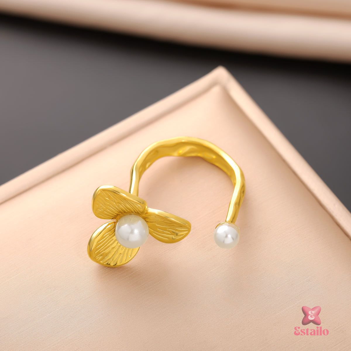 Gilded Lily Ring