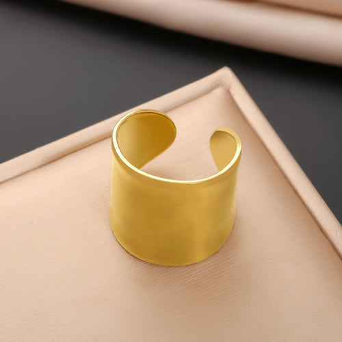 Radiant Solitude Ring