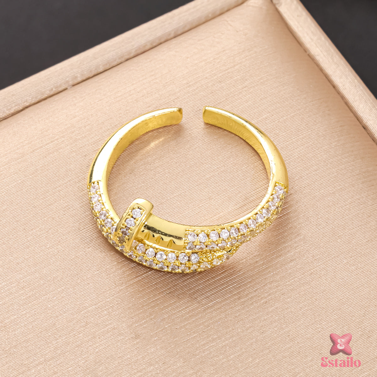 Golden Entwine Ring
