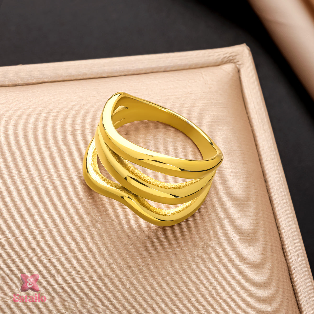 Golden Ripple Ring