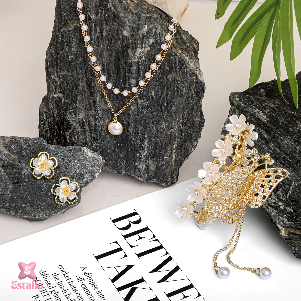 Golden Wings & Tassels Set