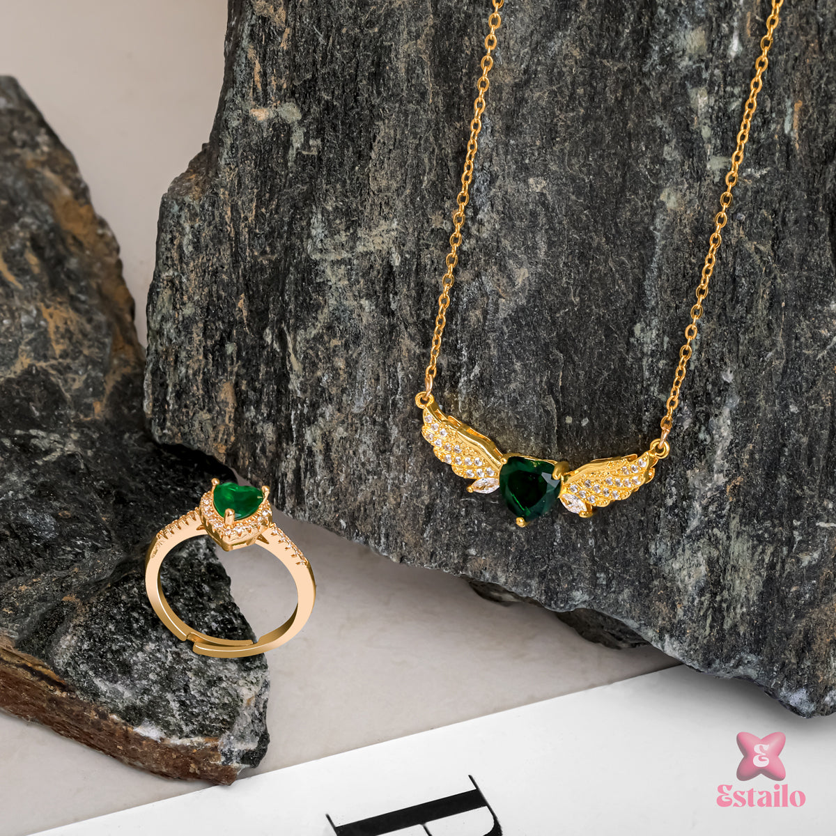 Winged Emerald Love Set