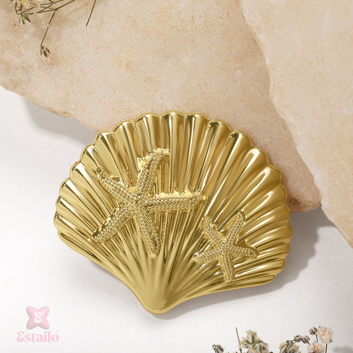Golden Scallop Starfish Clip