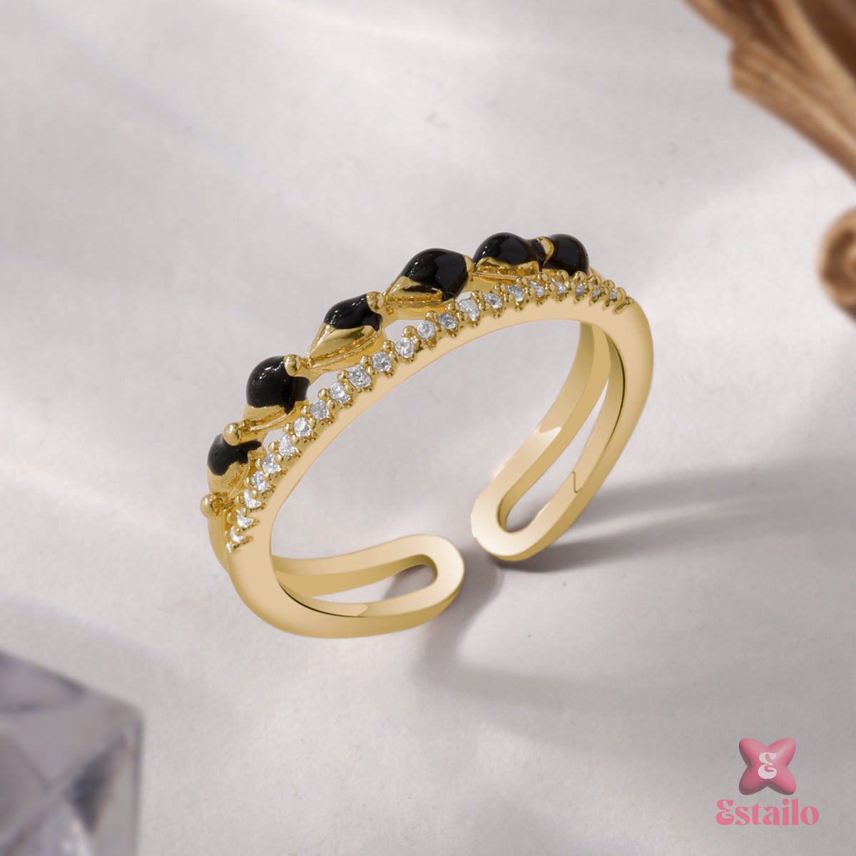 Estailo Noir Glam Ring