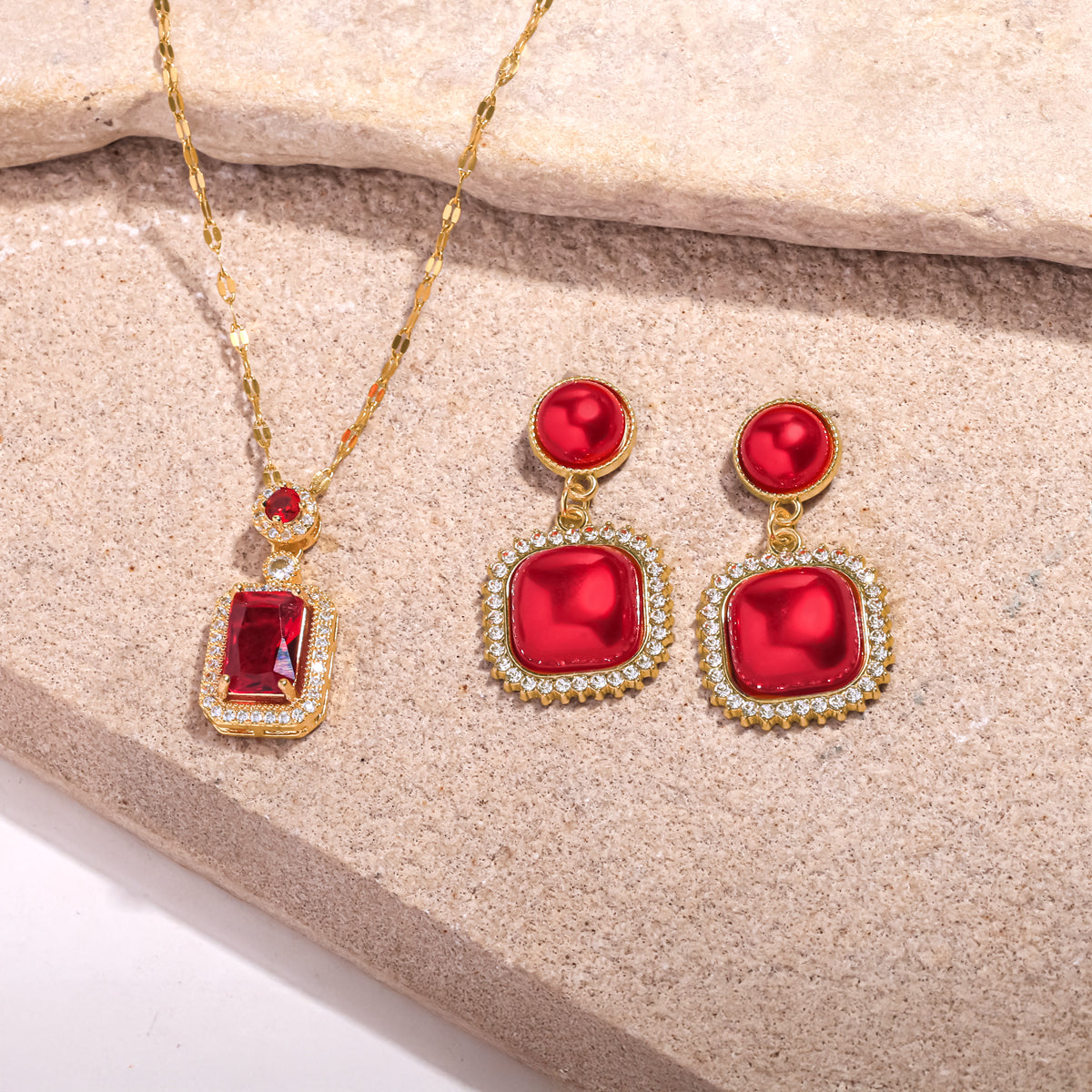 Dazzling Red Stone Set