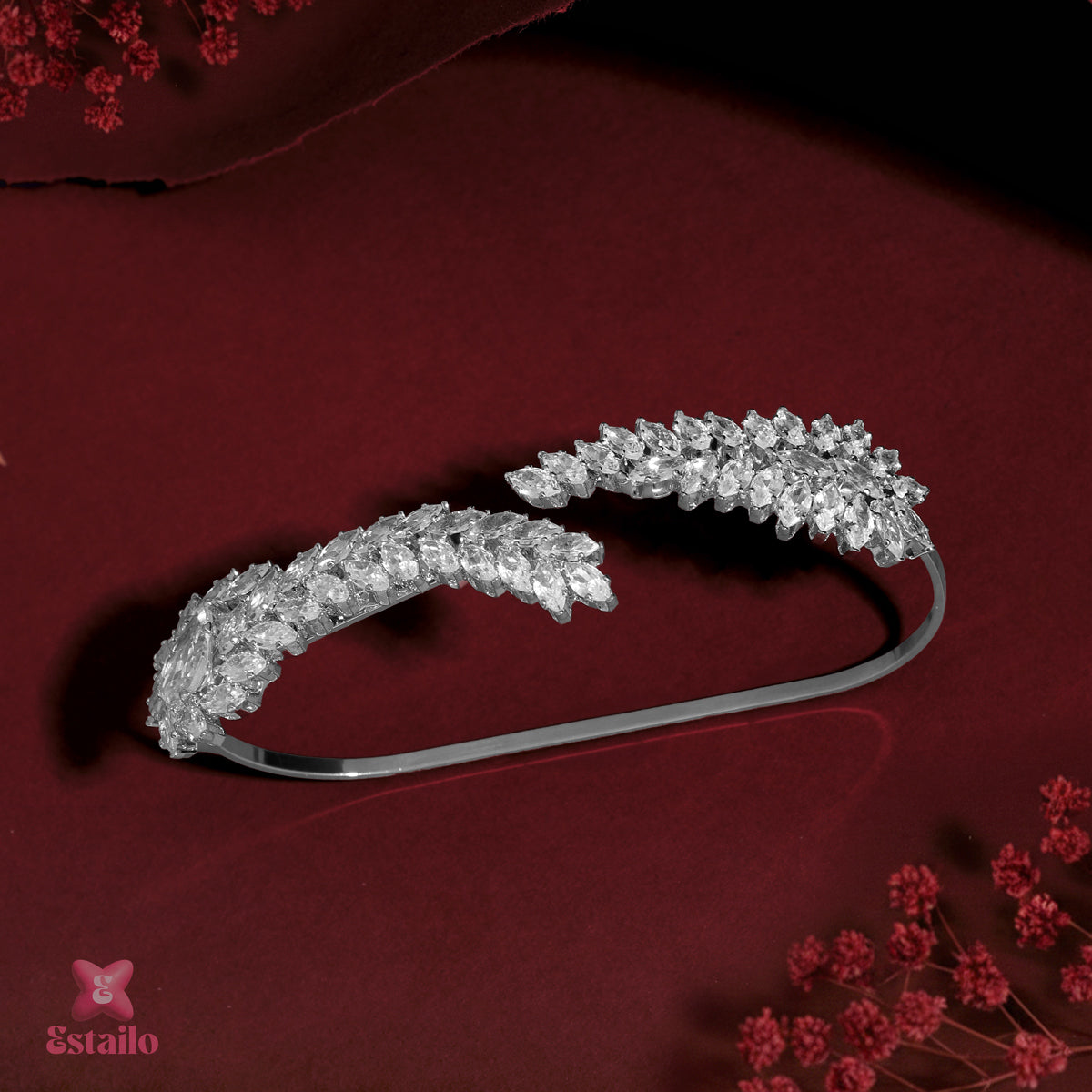Floral Spark Solitaire Hand Jewellery