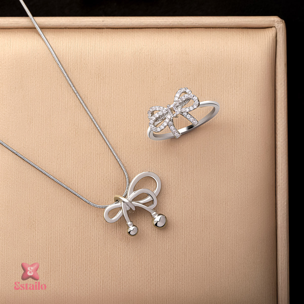 Silver Sparkle Bow Set