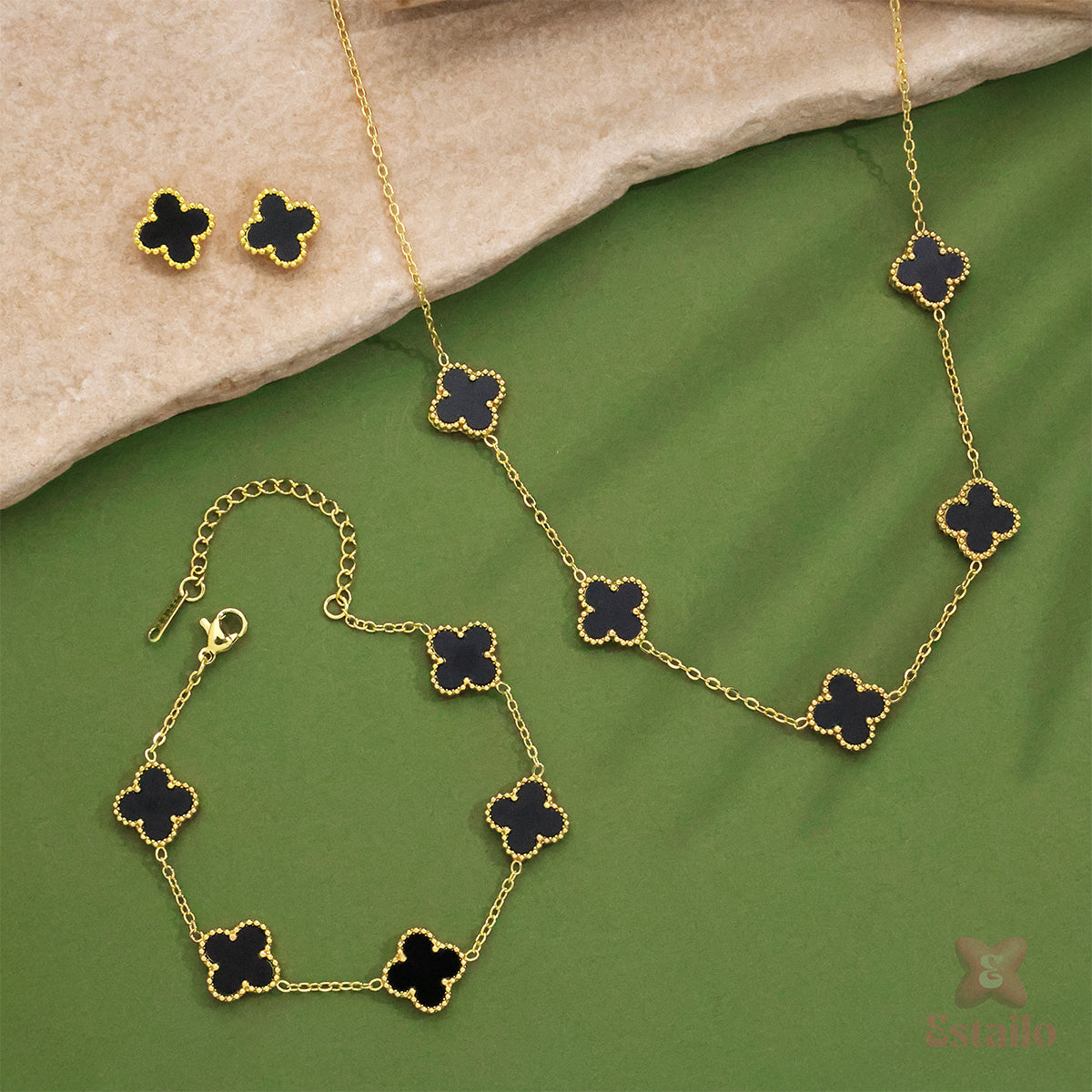 Black Clover Combo Set
