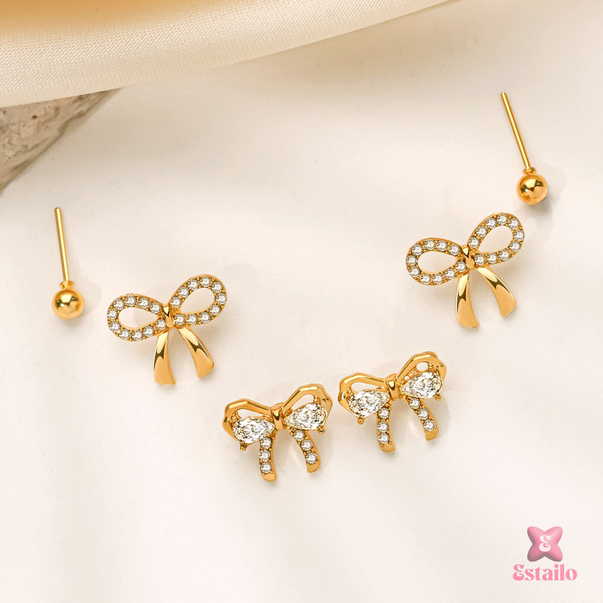 Ribbon Sparkle Studs Earrings