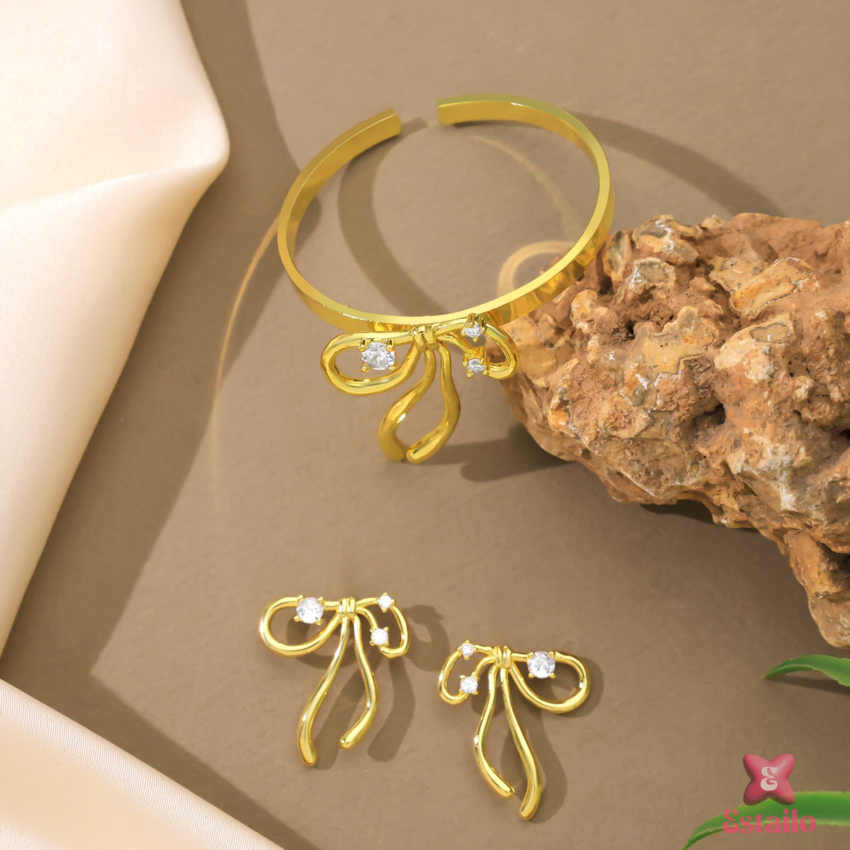 Shinny Twirl Knot Bow Set