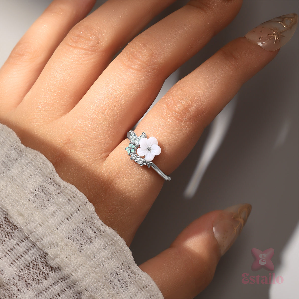 Dainty Dream Ring