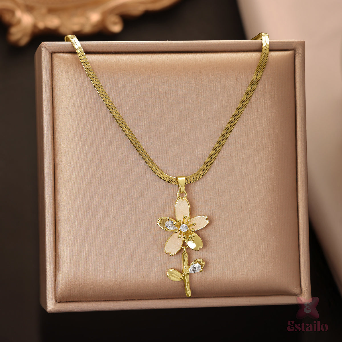 Sunbeam Flower Necklace