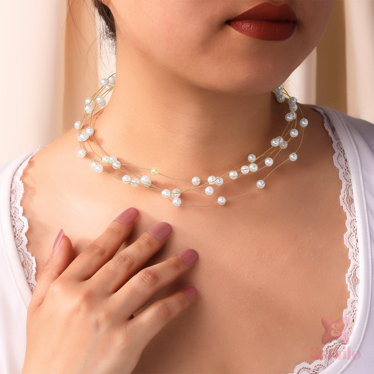 Boho-Chic Pearl Necklace