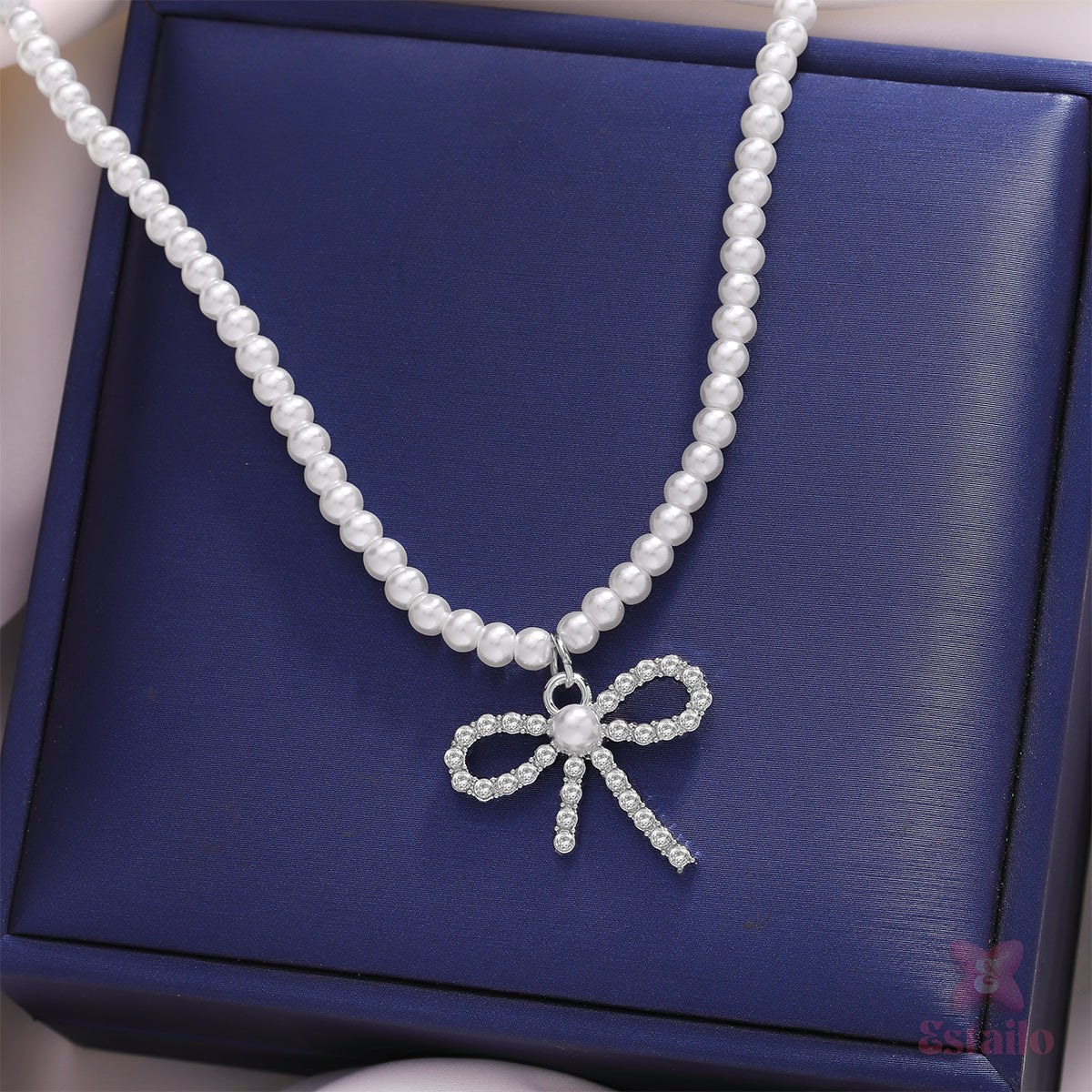 Opal Shine Bow Necklace