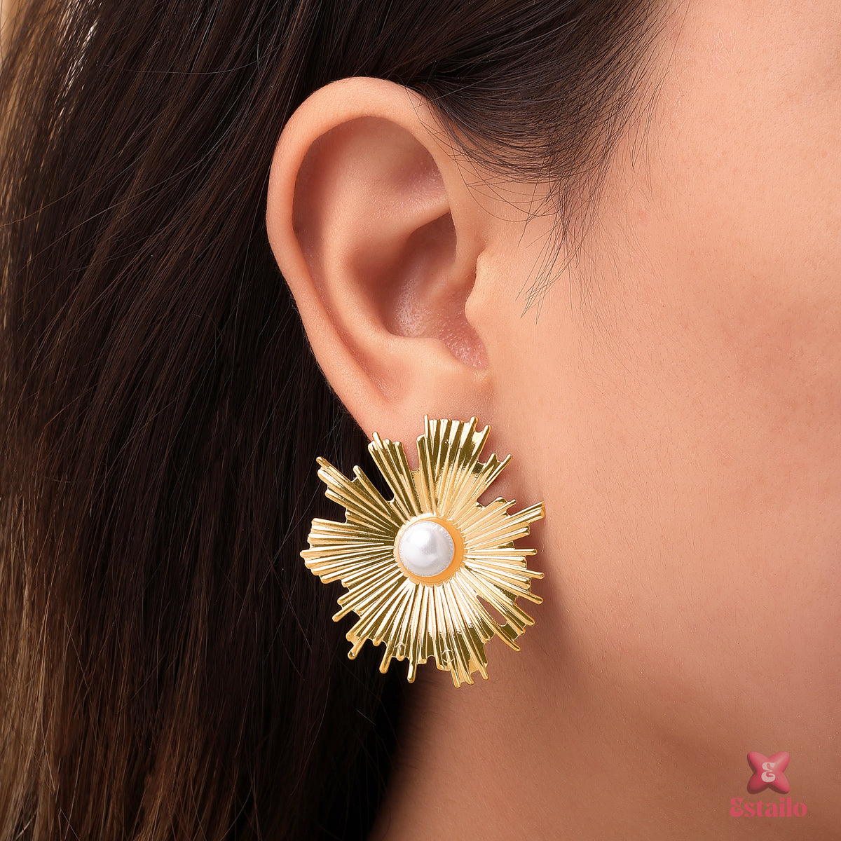 Eternal Sunshine Floral Stud Earring