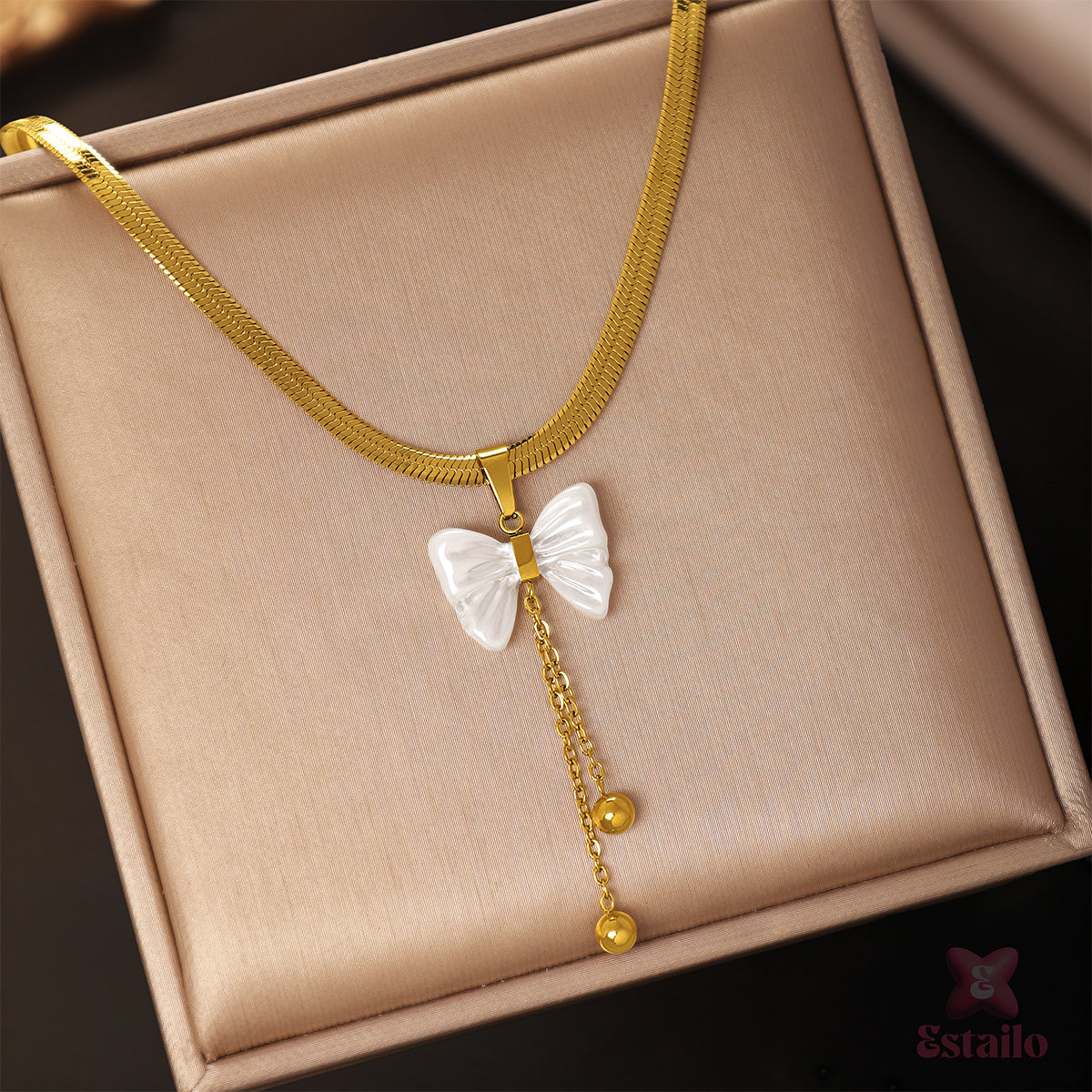 White Bow & Gold Teardrop Necklace