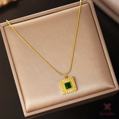 Gilded Gemstone Chain Necklace