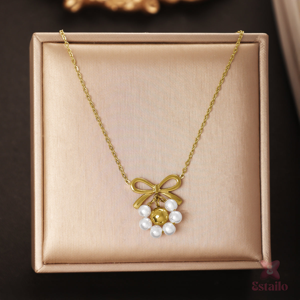 Bowtied Pearl Elegance Necklace