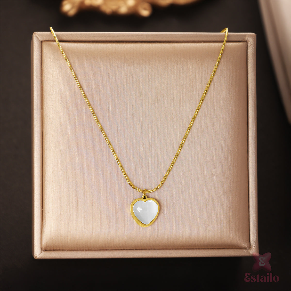 Sleek Heart Ensemble Necklace