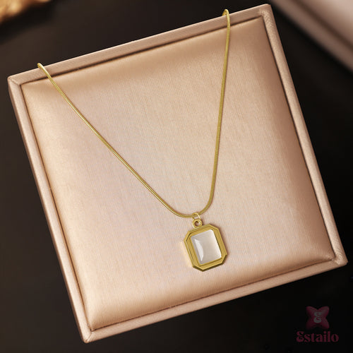 Coastal Chic Rectangle Necklace