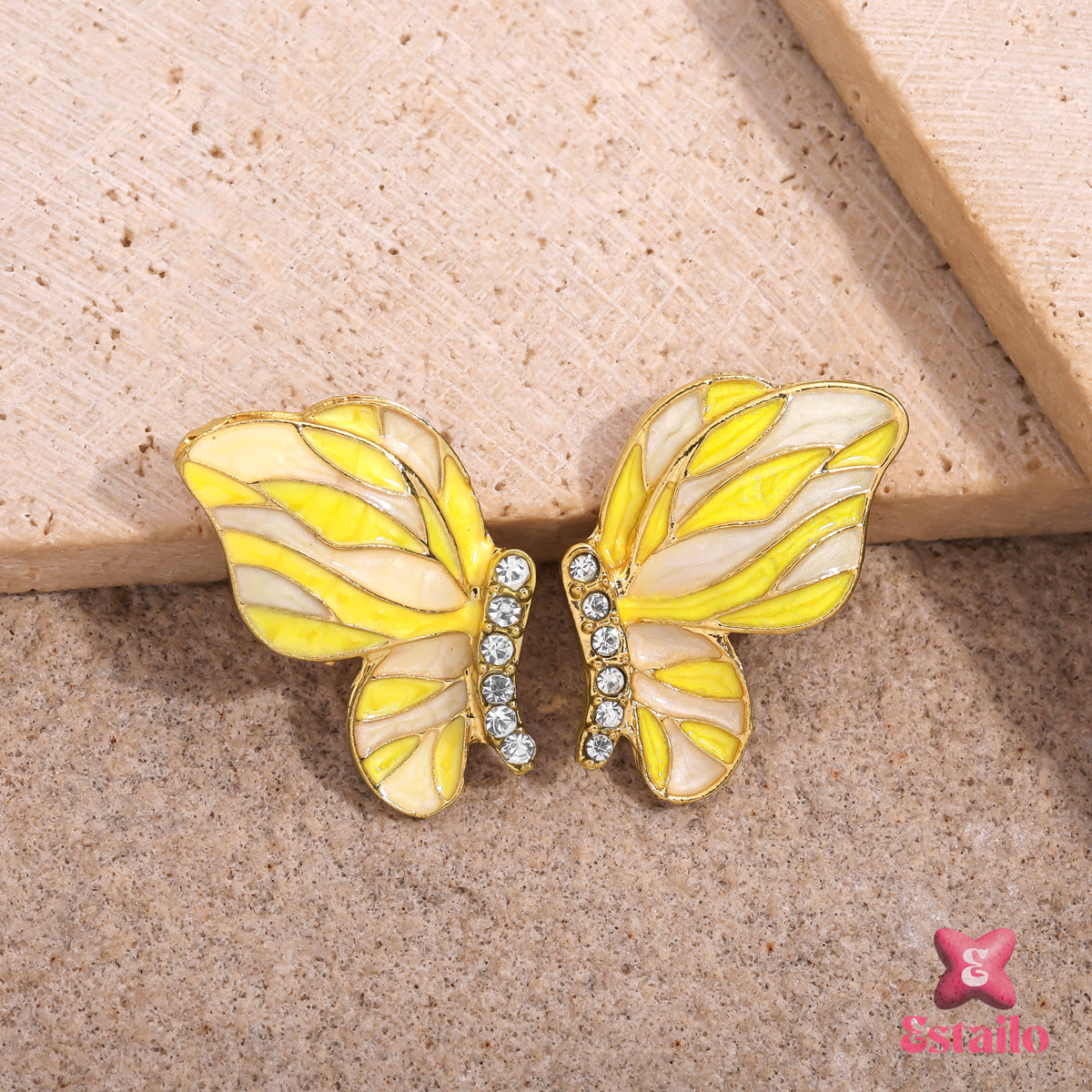 Ivory & Gold Flutter Earring