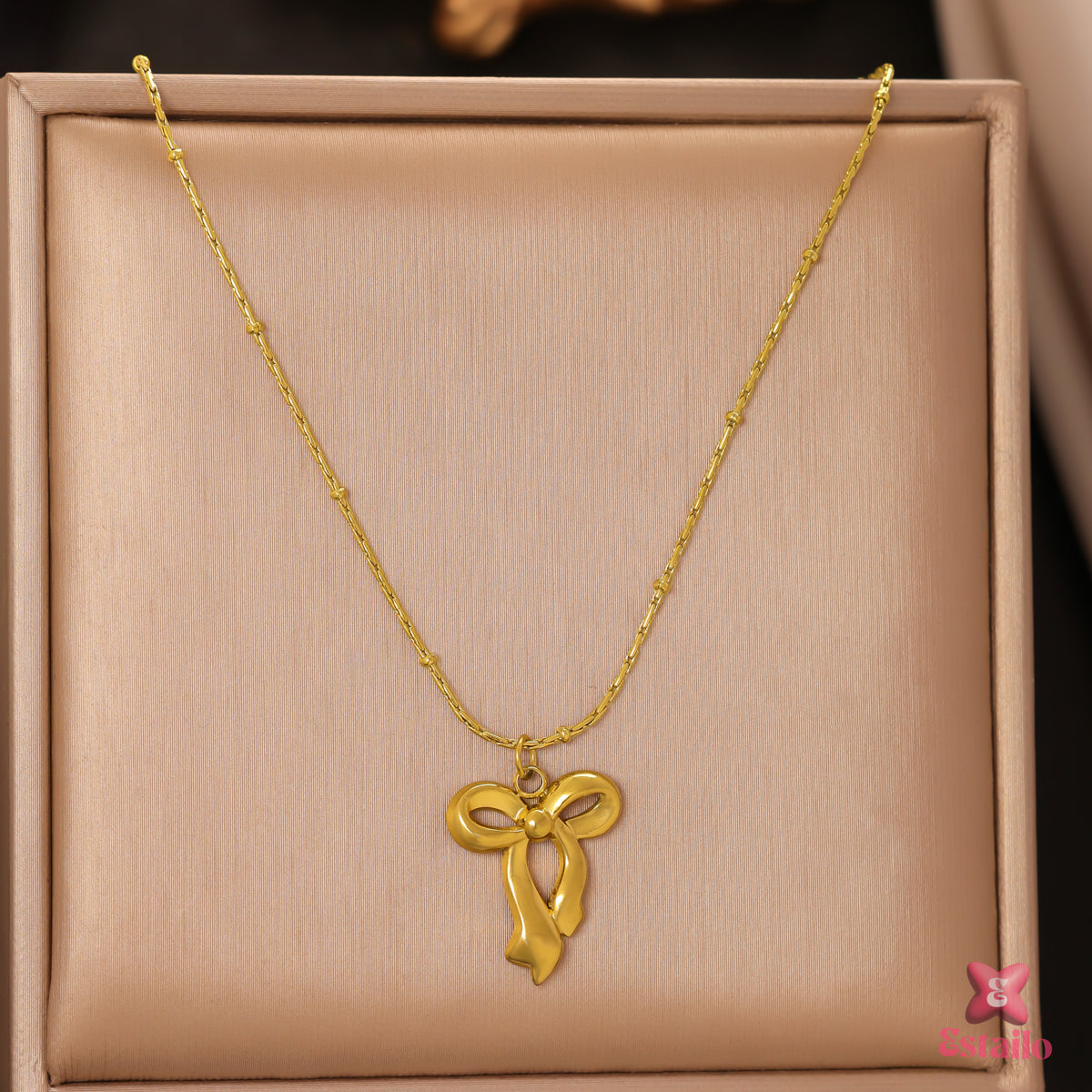 Timeless Bow Chain Necklace