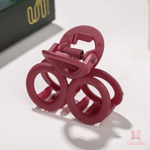 Minimalist Matte Claw