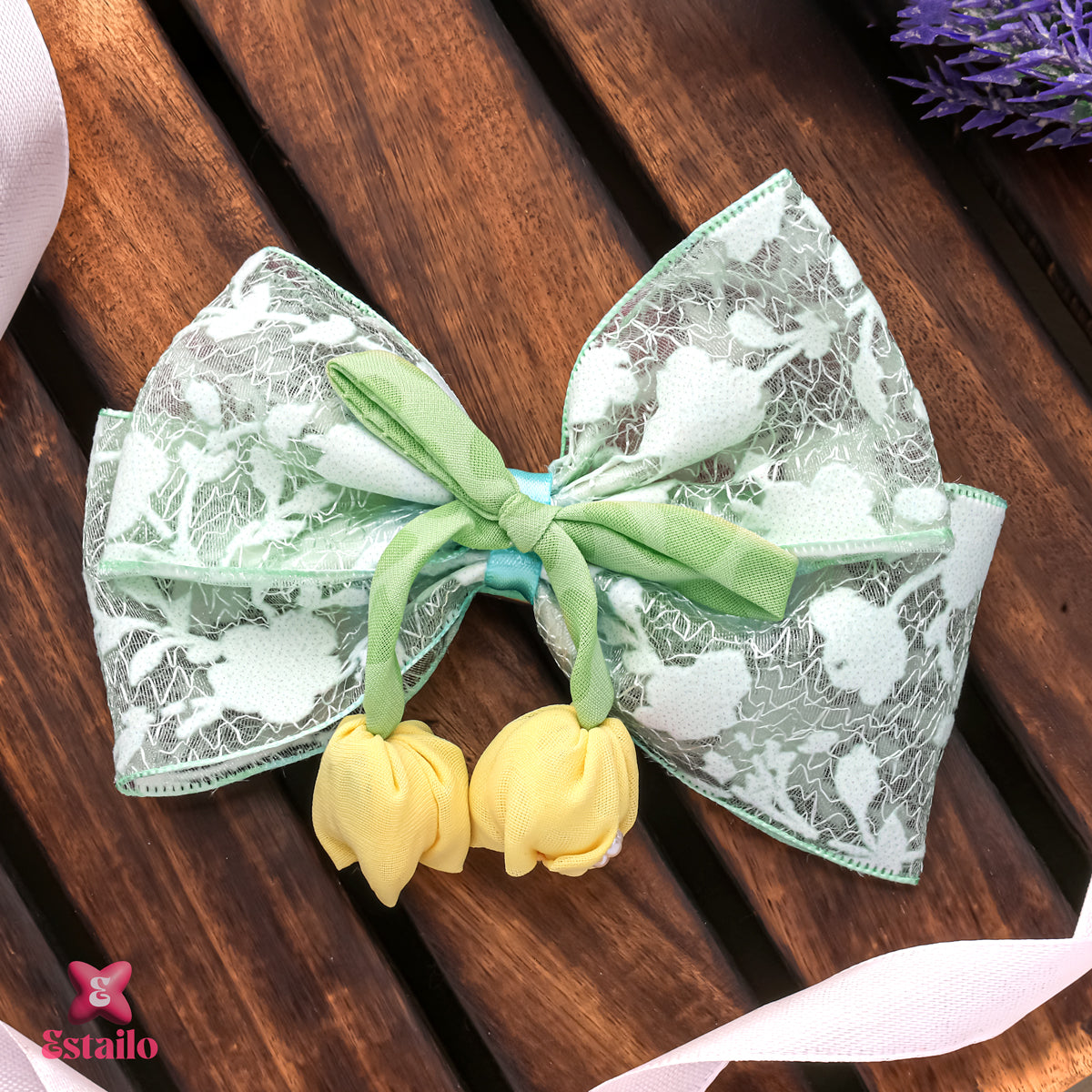 Mint Lace Clips