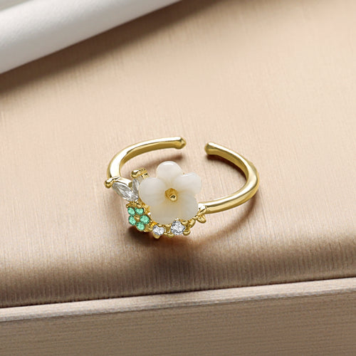 Bloomy Gloomy Ring