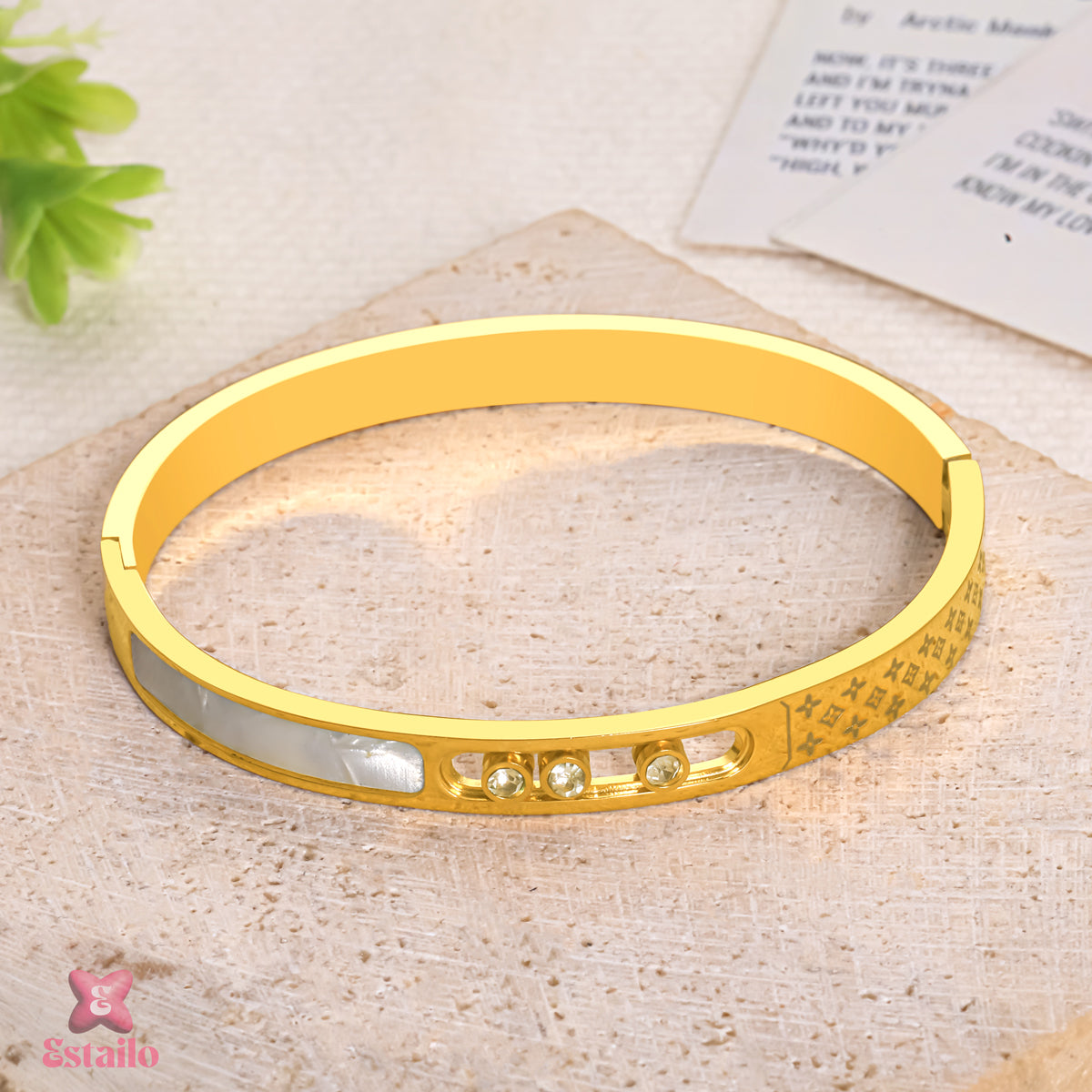 Gilded Gleam Bracelet