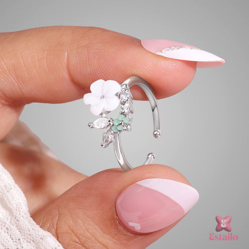 Dainty Dewdrop Bloom Ring