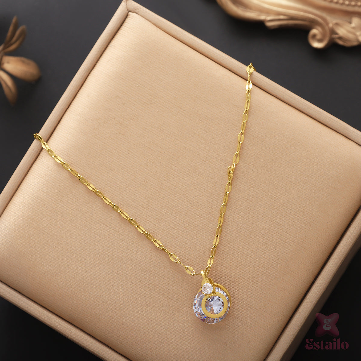 Glow of Gold Necklace