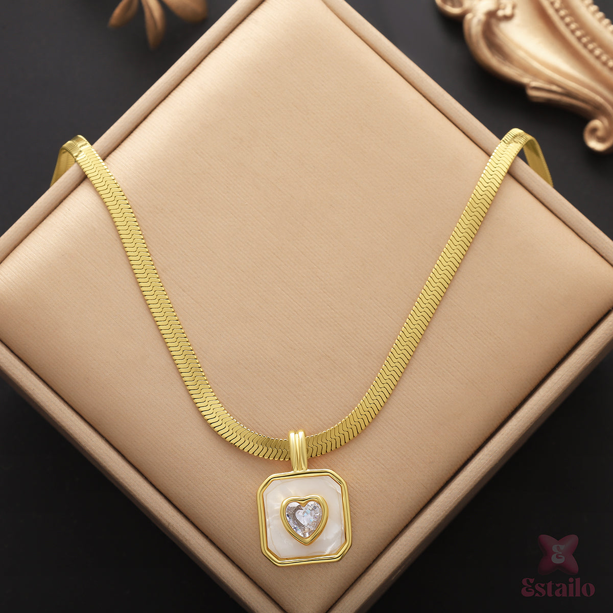 Gold Petal Spark Necklace