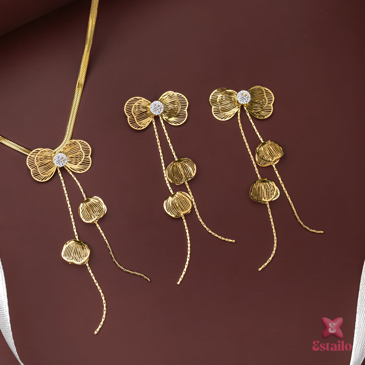 Regal Shine Necklace Combo Set