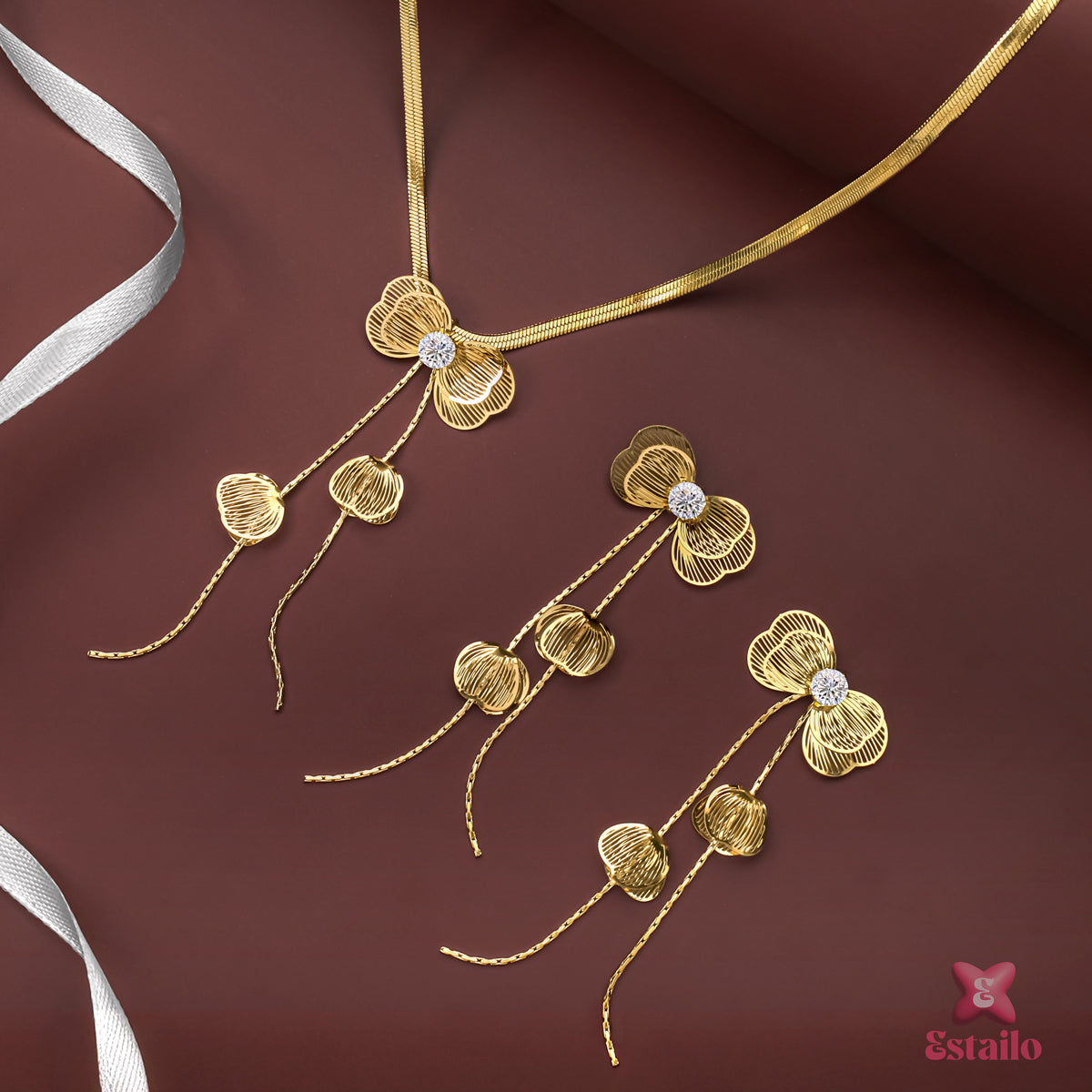 Regal Shine Necklace Combo Set