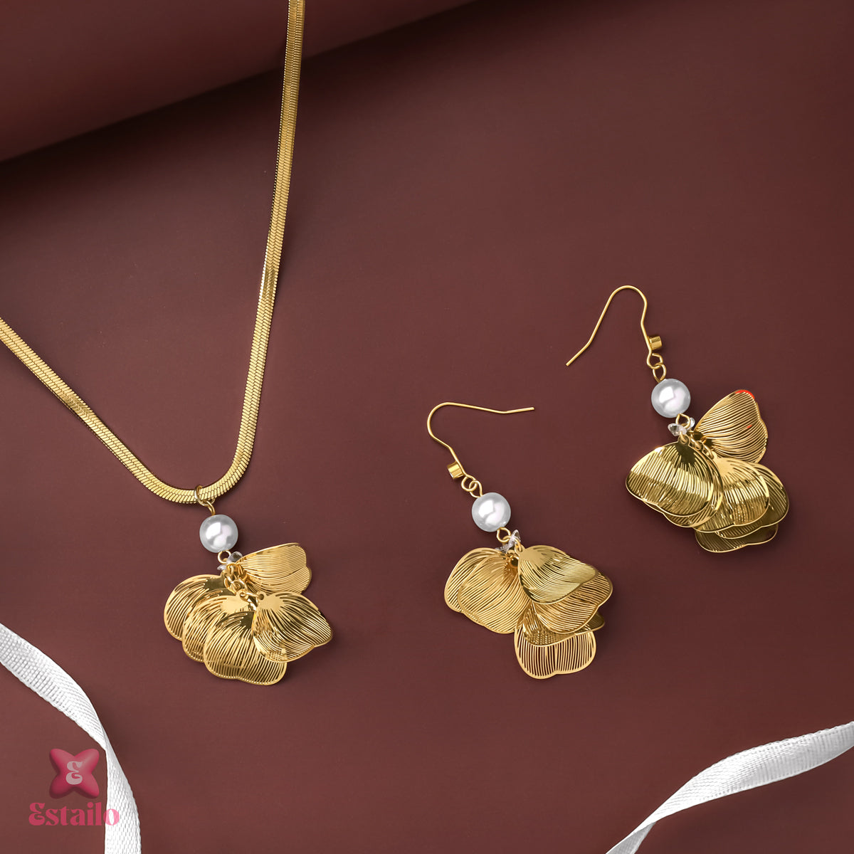 Golden Pearl Fusion Necklace Set