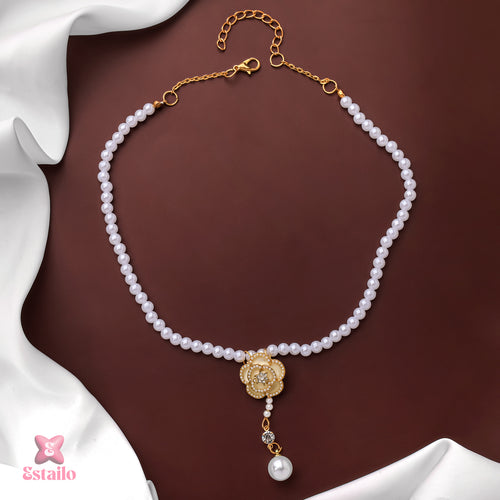 Pearl Drape Elegance Necklace