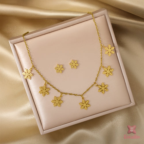 Twinkle Bloom Choker Necklace