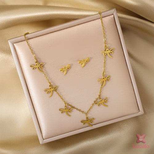 Butterfly Bae Chain Necklace