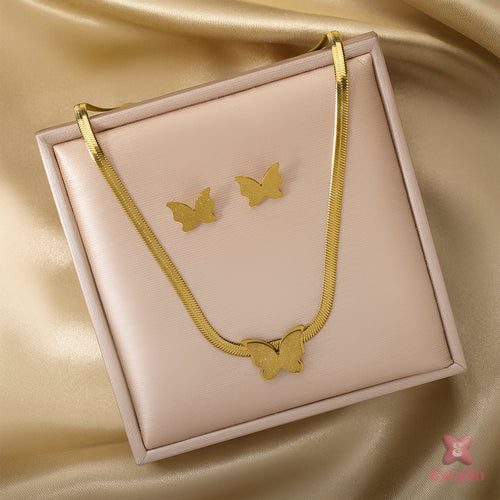 Angelcore Wings Necklace