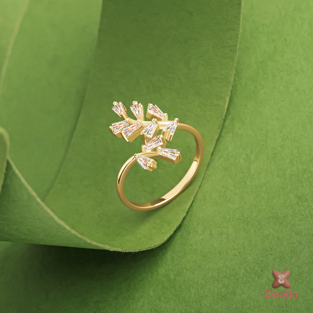 Dainty Foliage Ring