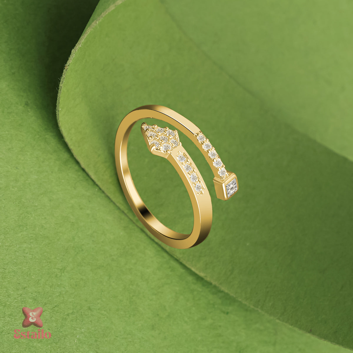 Golden Arrow Ring