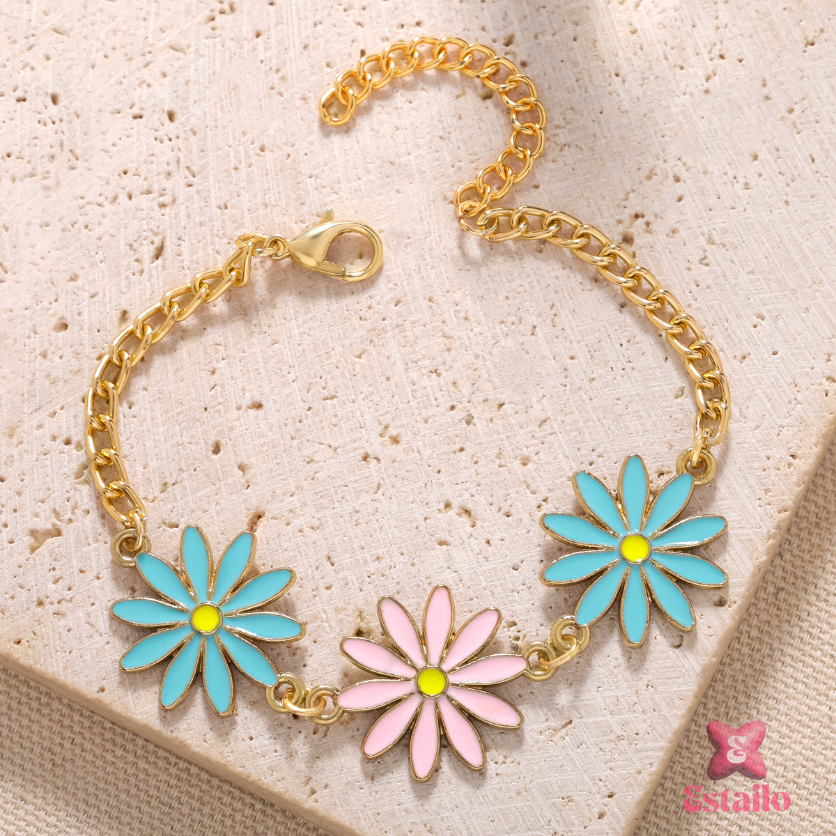 Two-Tone Daisy Delight Bracelet