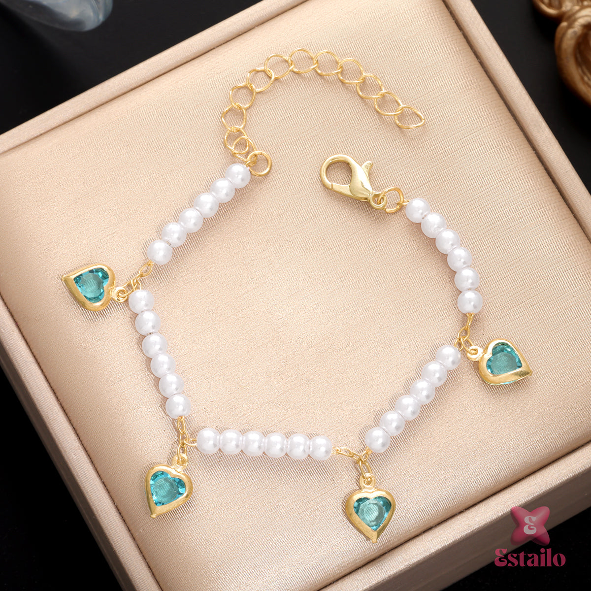 Pearly Heartstrings Bracelet