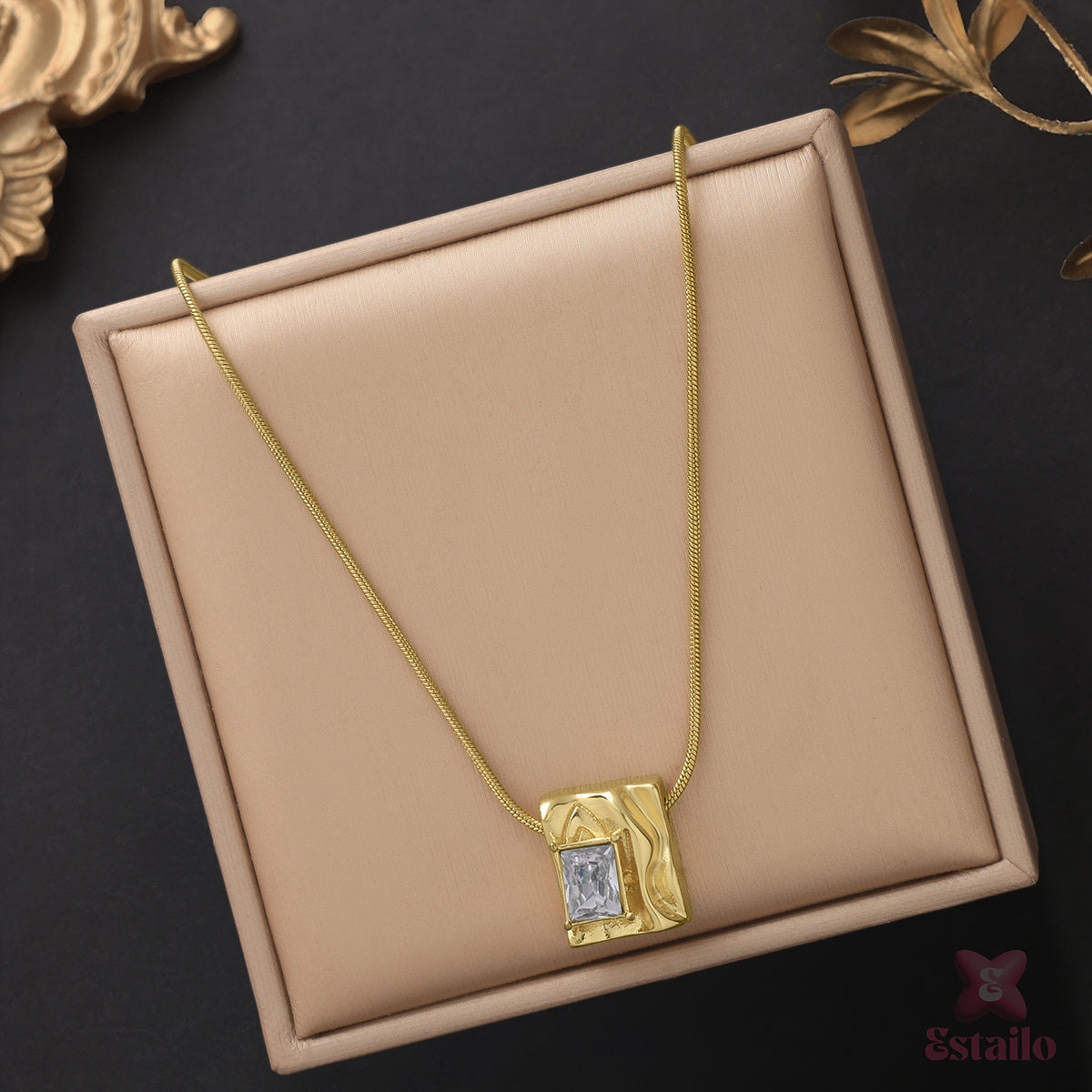 Molten Glow Crystal Necklace