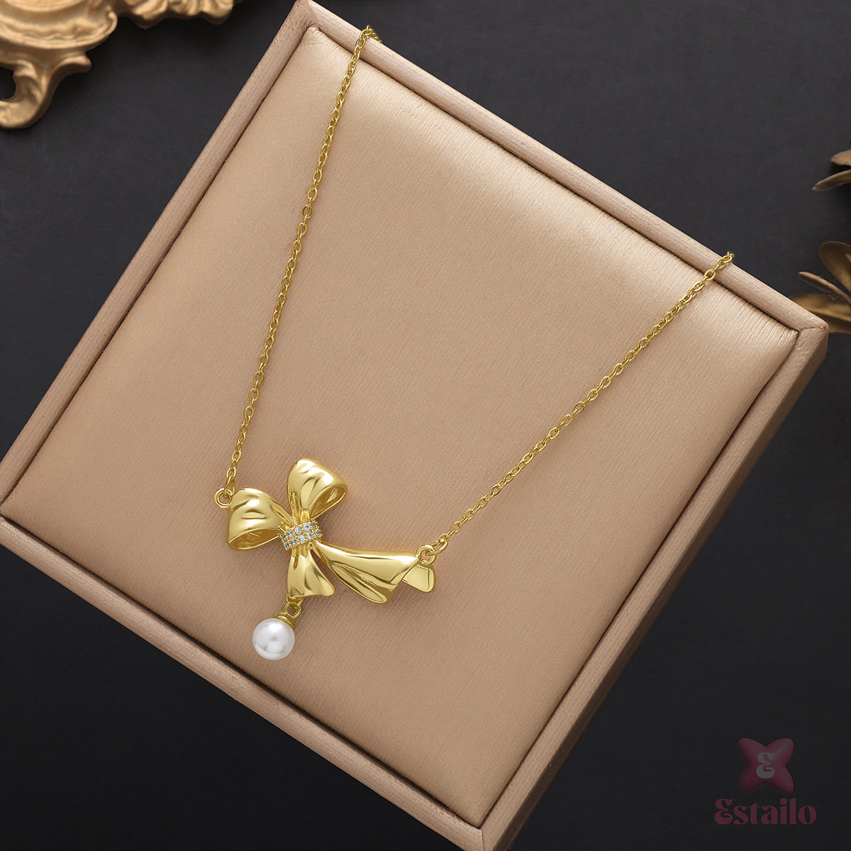 Chunky Pearl Knot Necklace