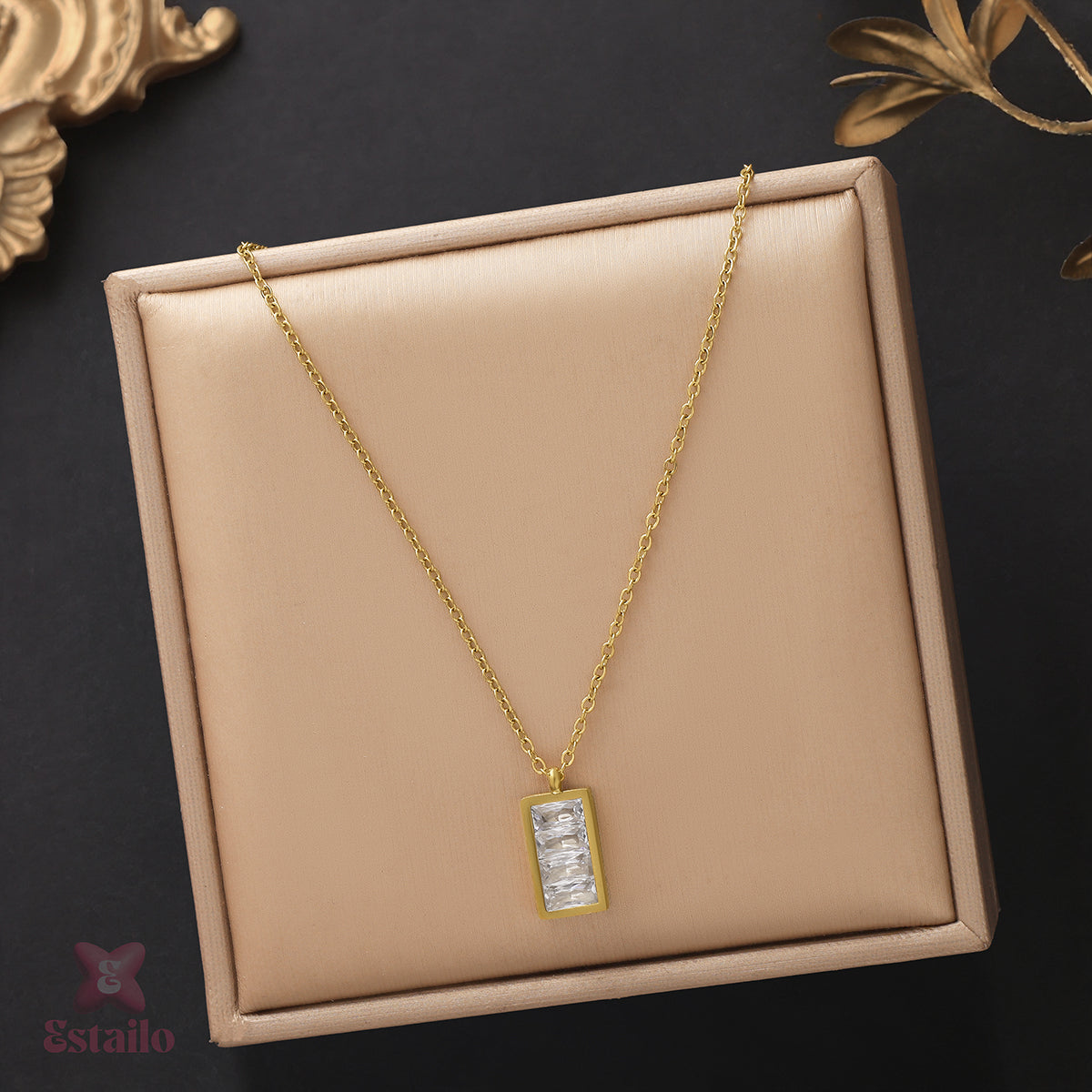 Heritage Bar Necklace