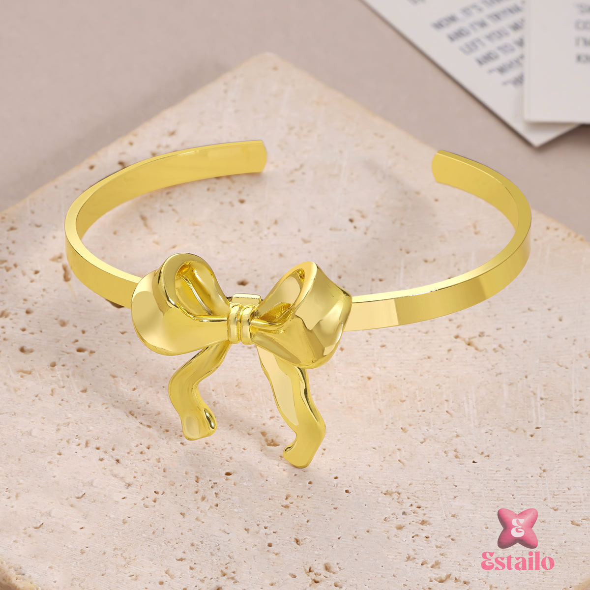 Bow Charm Bangle