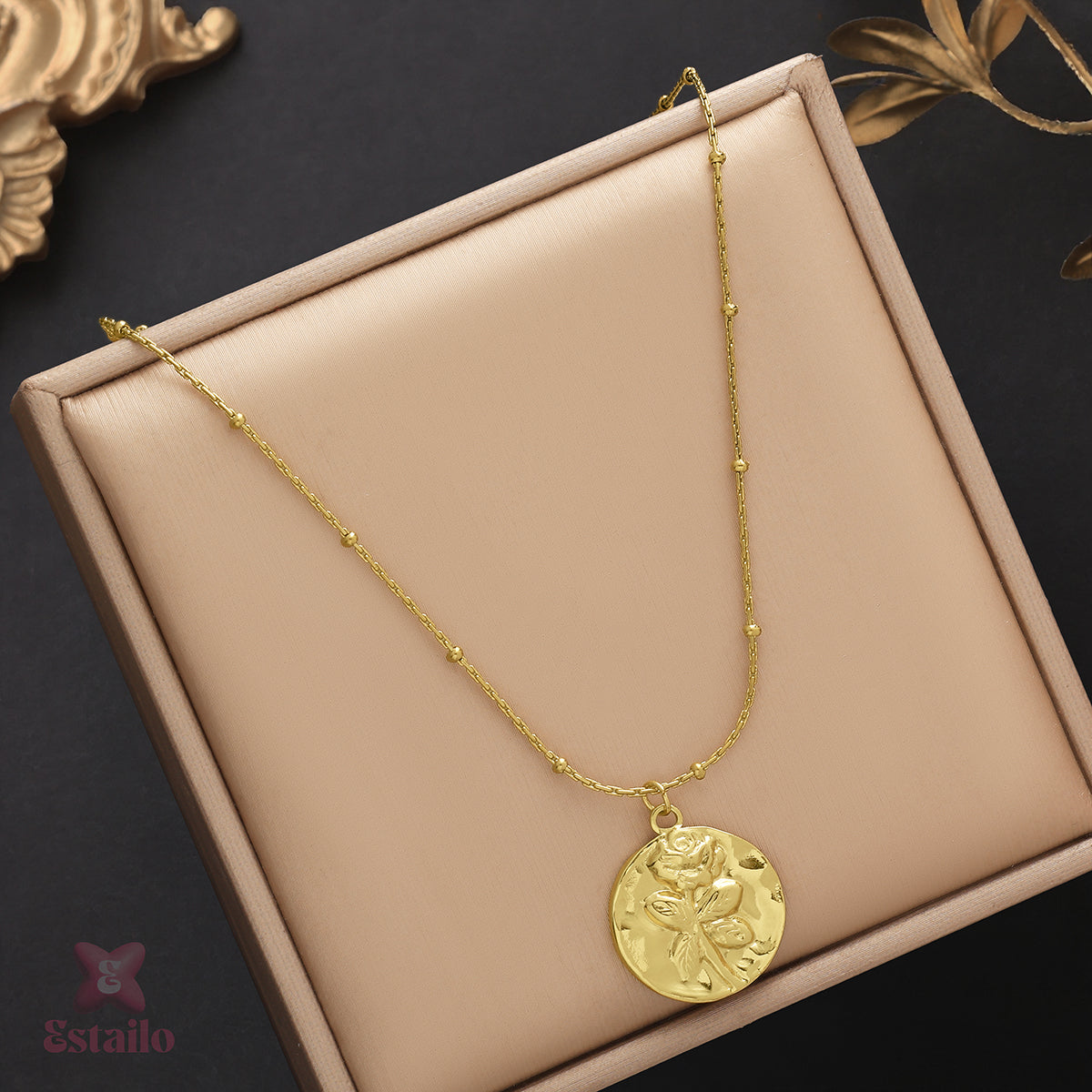 Flora Charm Necklace