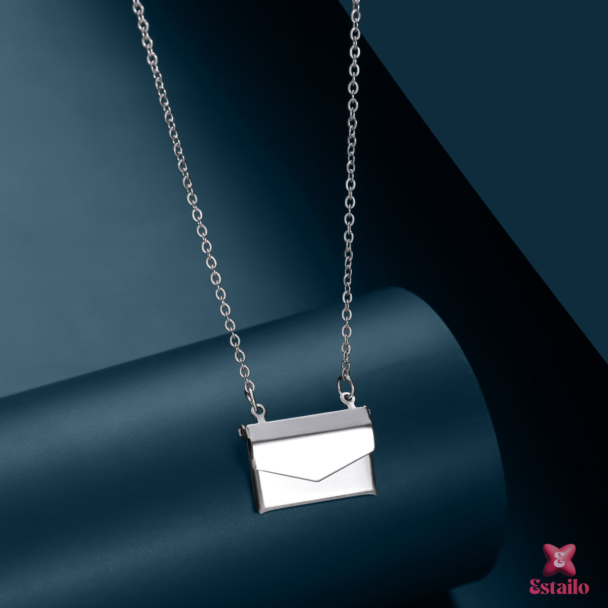 Enchant Chain Necklace